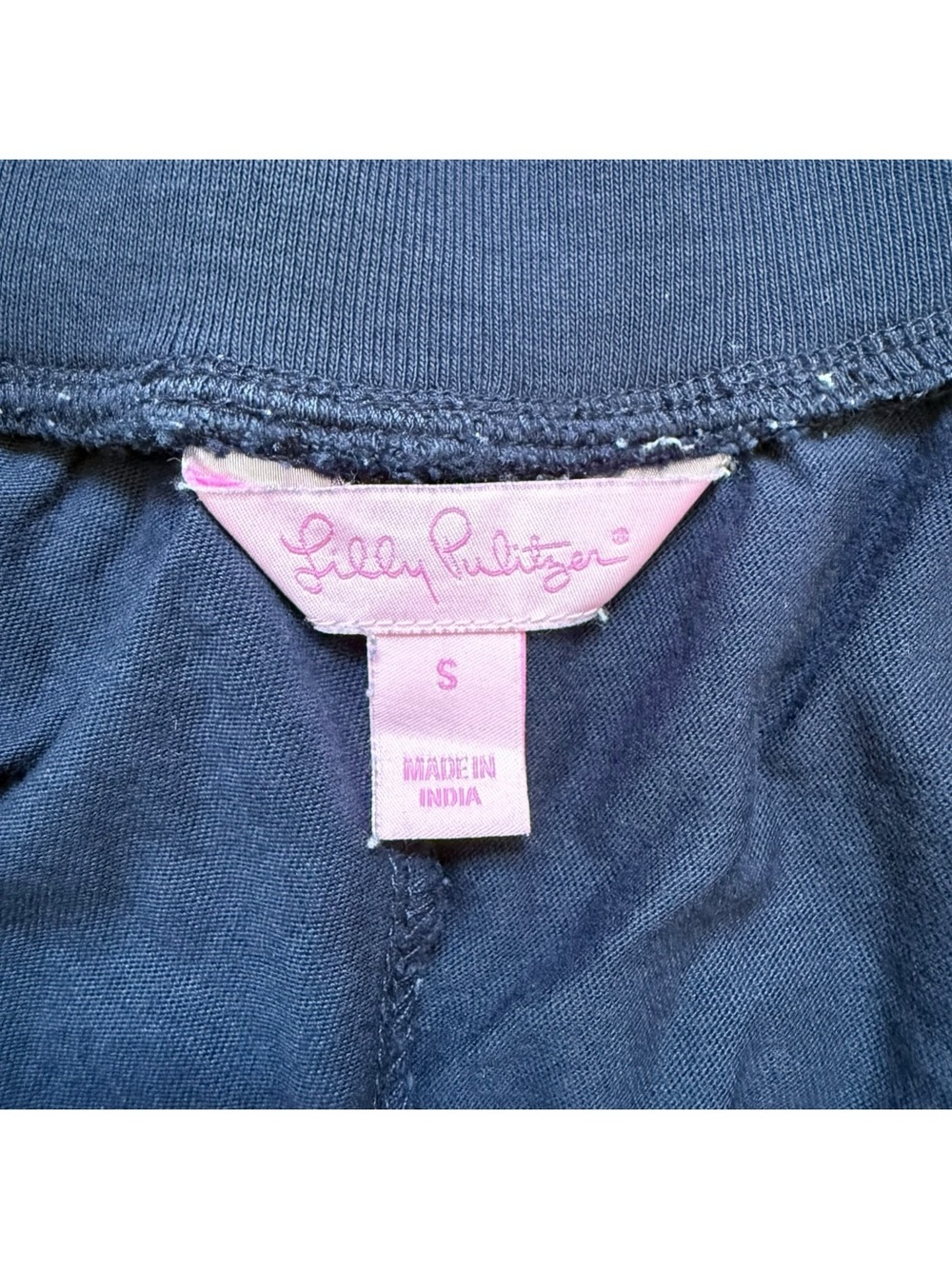Lilly Pulitzer Crochet Lace Overlay Shorts Size Small Navy Blue Pull On Cotton - Picture 8 of 9